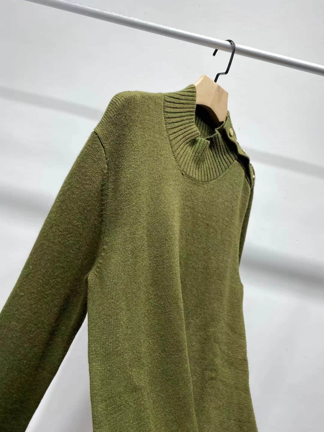 Women's green round neck knitted dress