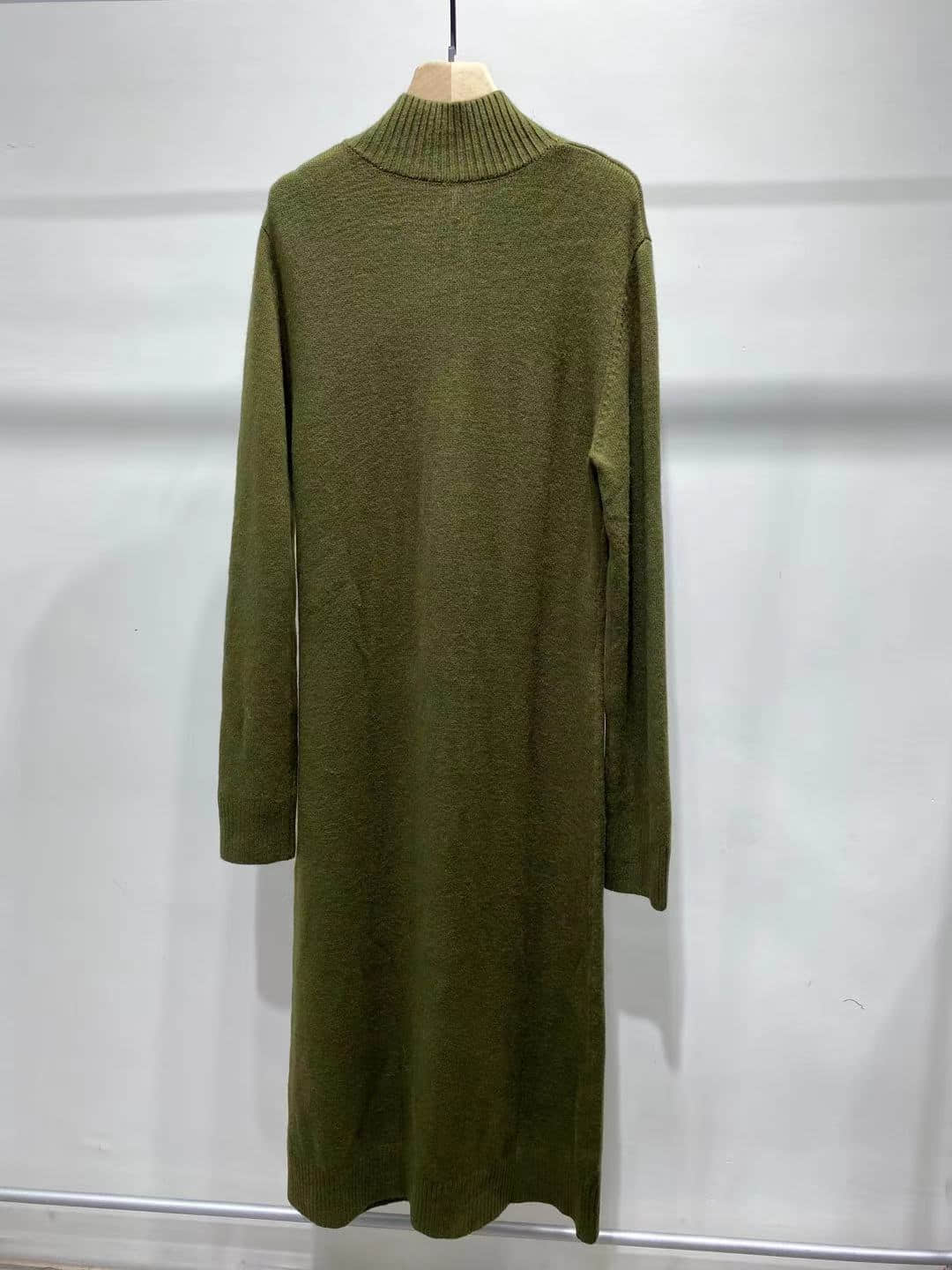 Women's green round neck knitted dress