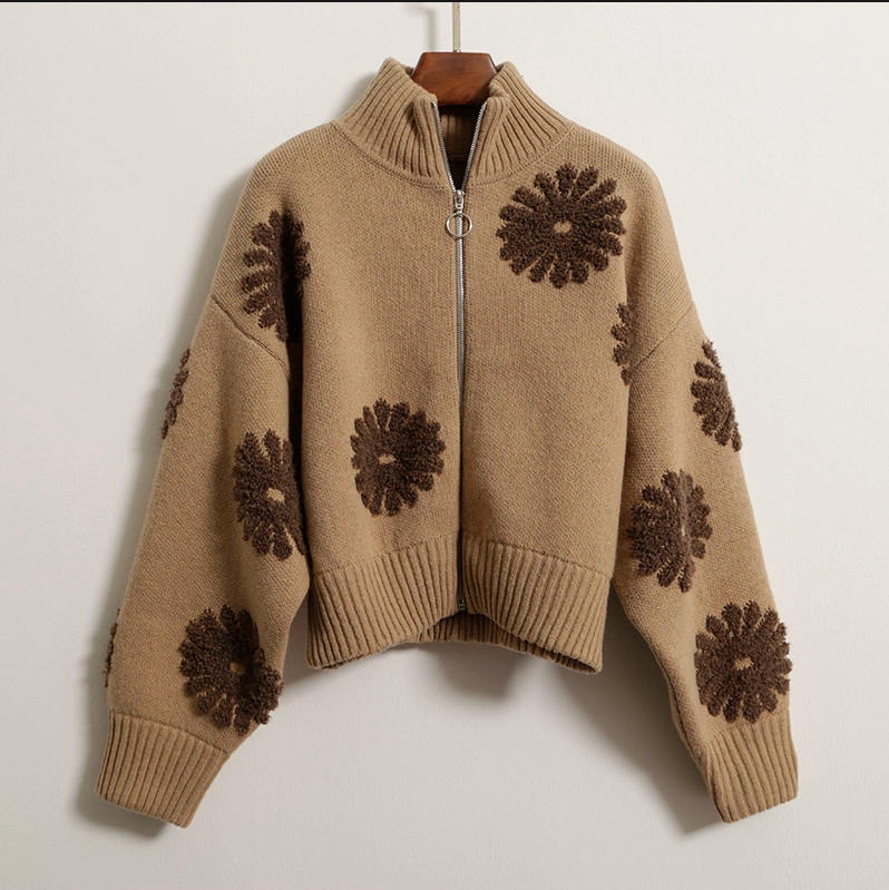 Women's embroidered knitted cardigan