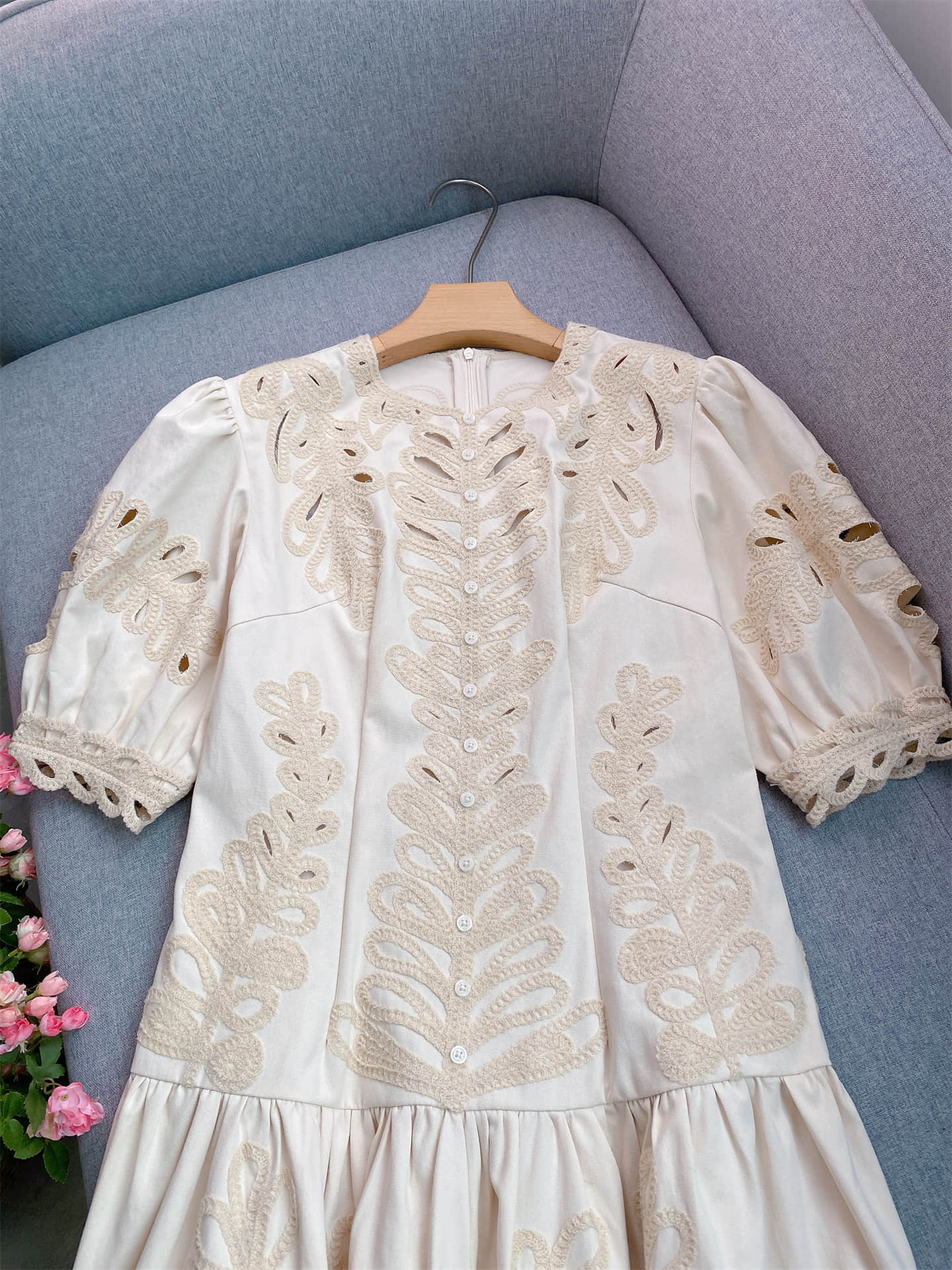 Women's Embroidered Hollow Elegant Mini Dress