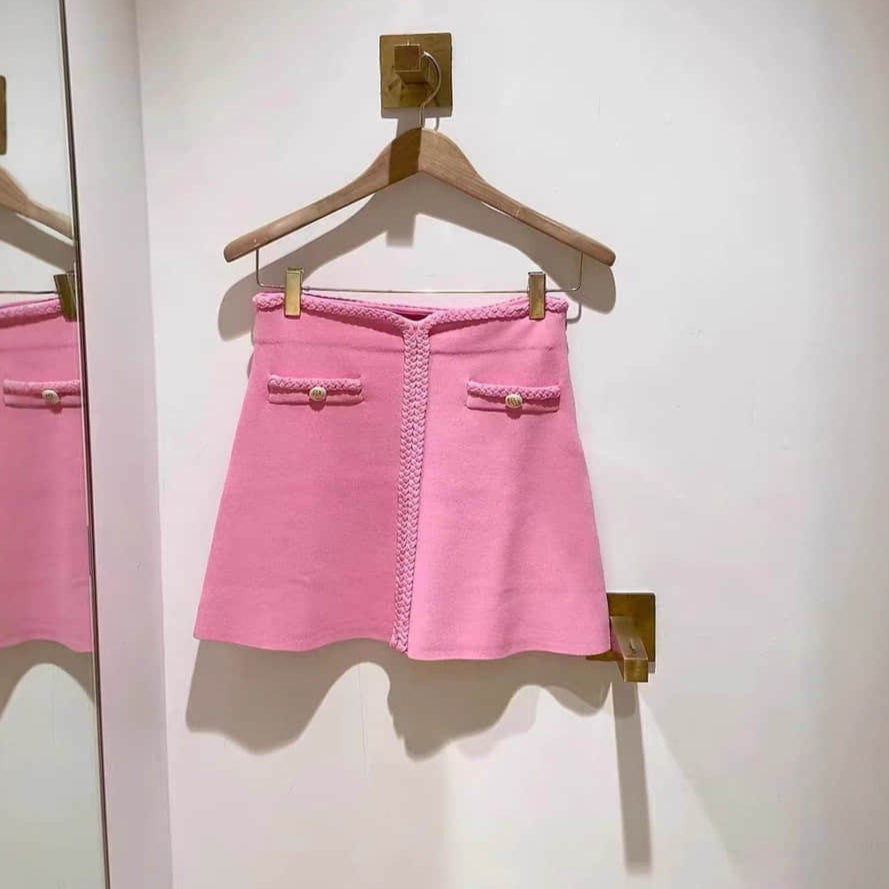 Women's pink fashionable half skirt