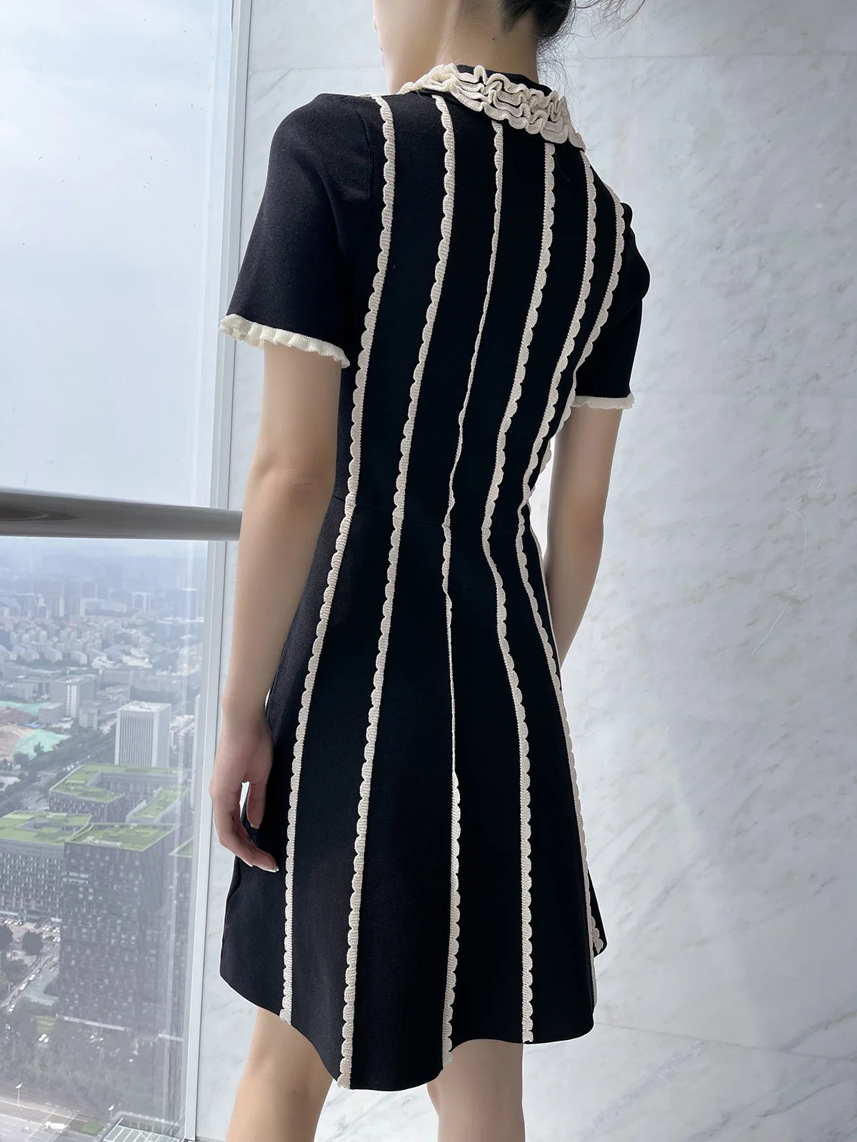 Turn-down Collar Short Sleeve Wear Women Knit Mini A-line Dress