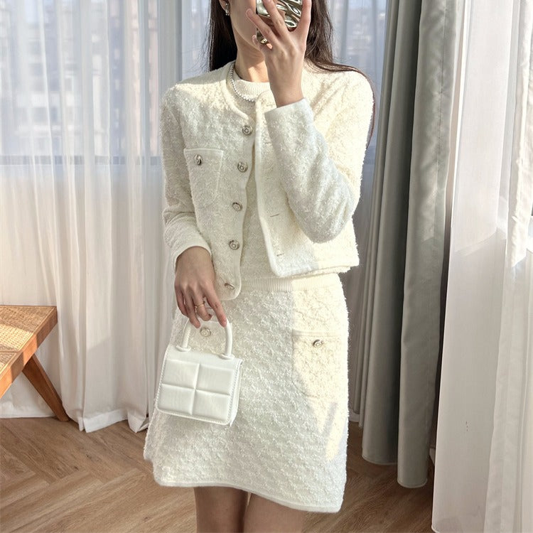 Women's white knitted three-piece suit
