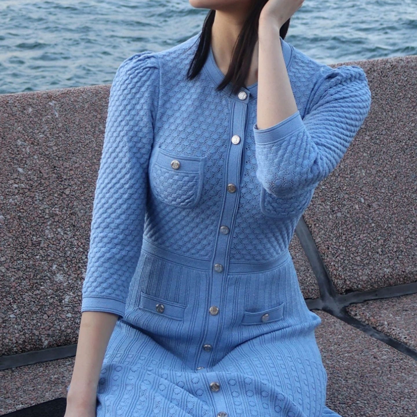 Women's three-quarter sleeve knitted dress