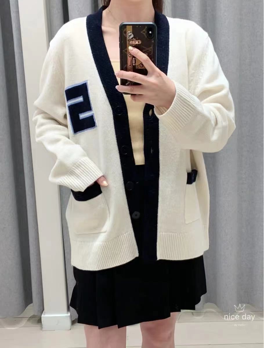 women's winter long-sleeved cardigan sweater
