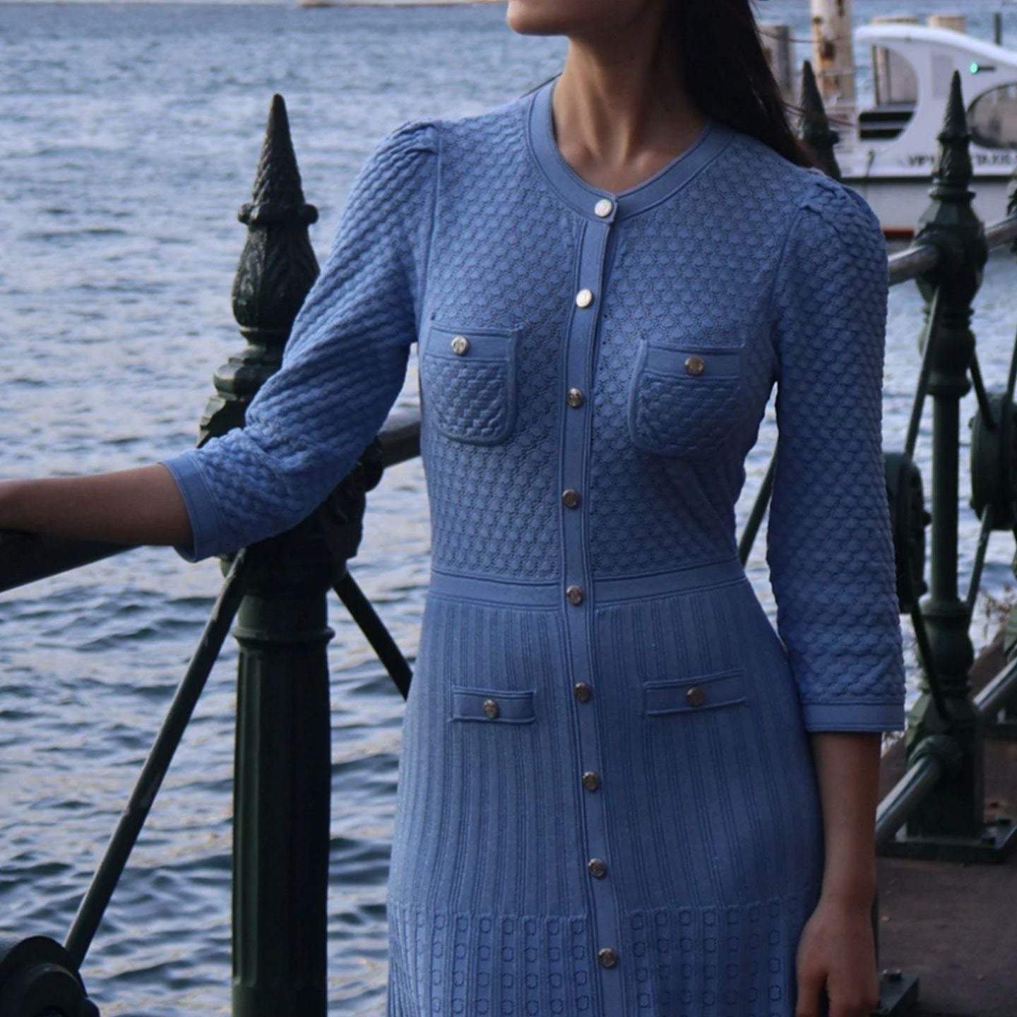 Women's three-quarter sleeve knitted dress