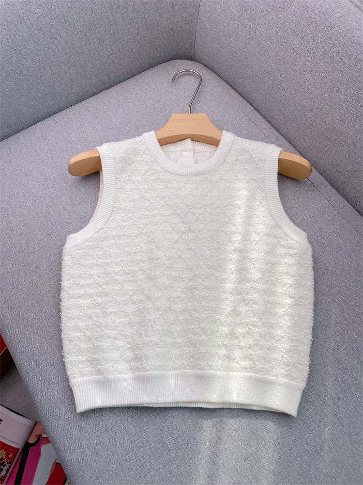 Women's white knitted three-piece suit
