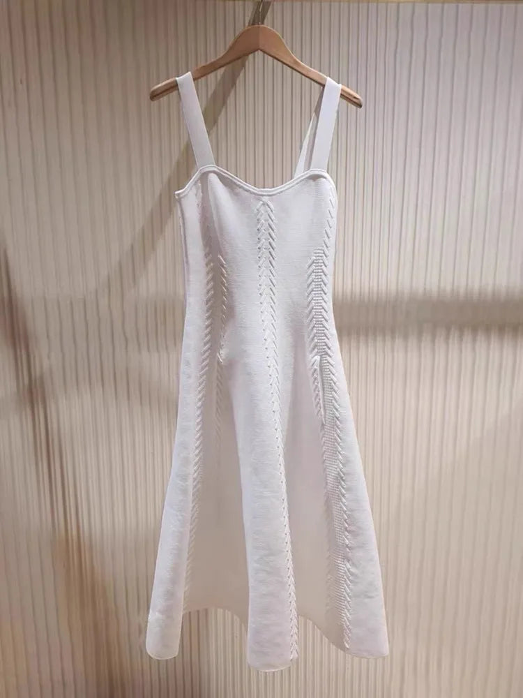 Women's white knitted two-piece suit