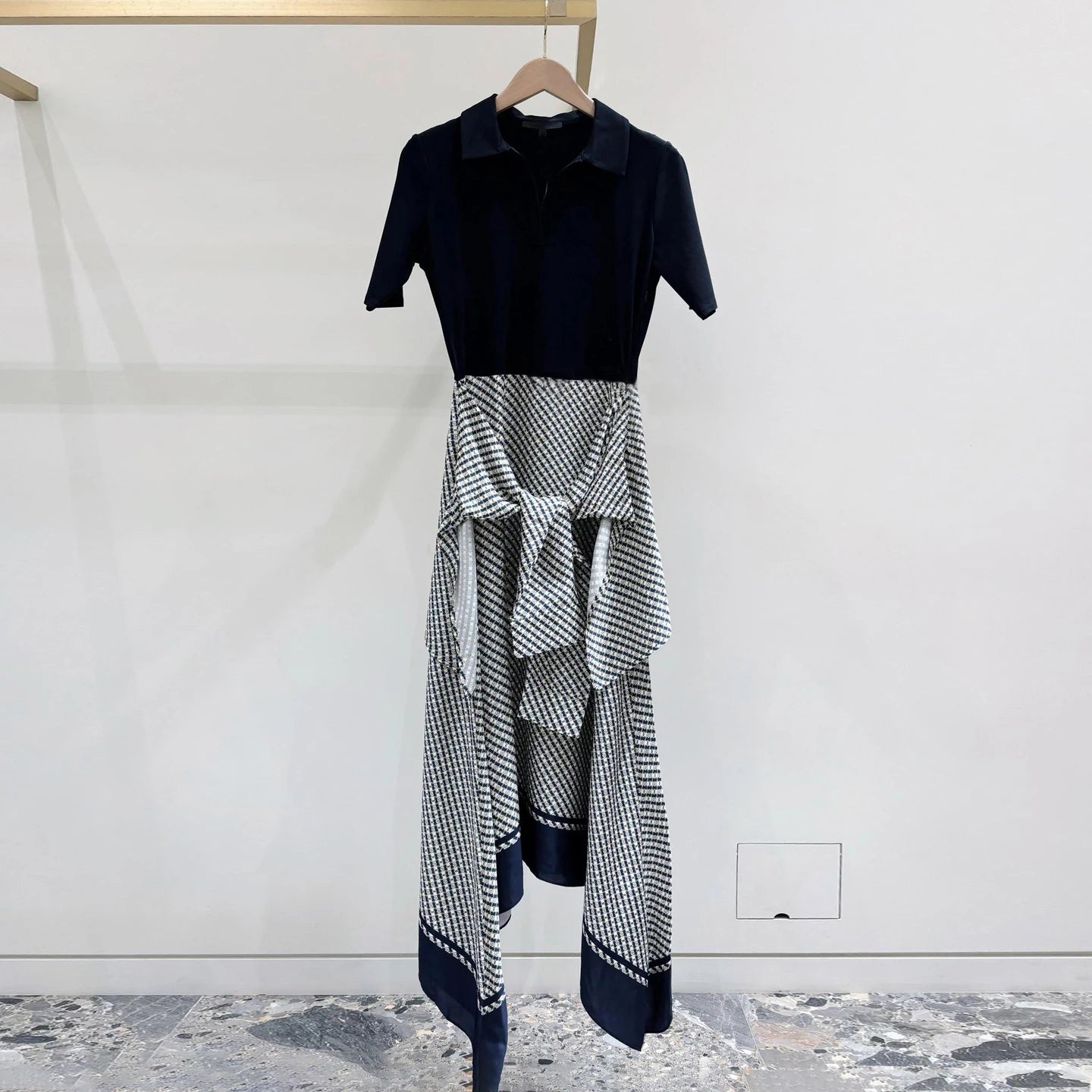 Women's round neck short sleeve dress