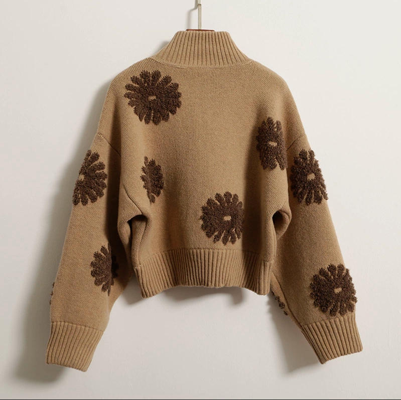 Women's embroidered knitted cardigan