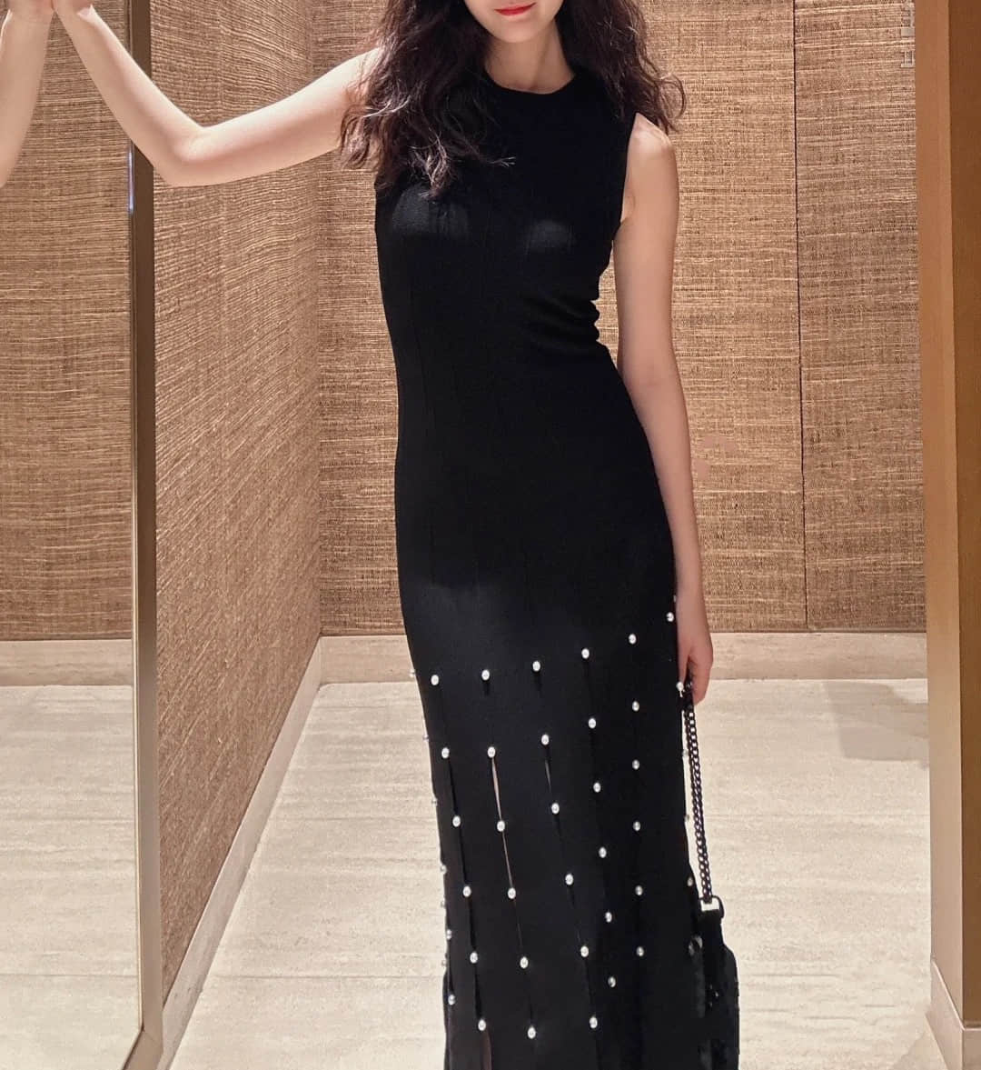 Women's black pearl decoration maxi dress round neck sleeveless slim fit elegant ladies dress