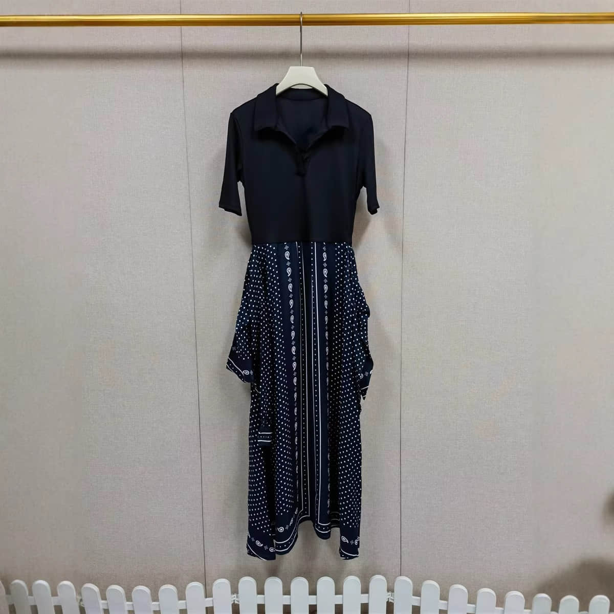 Elegant short-sleeved patchwork dress