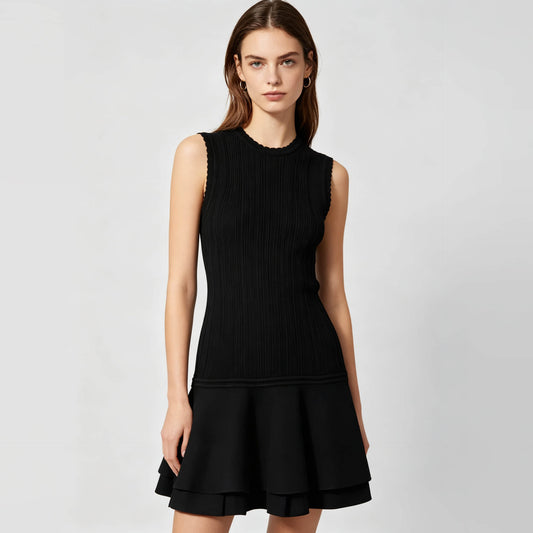 Black round neck sleeveless knitted dress