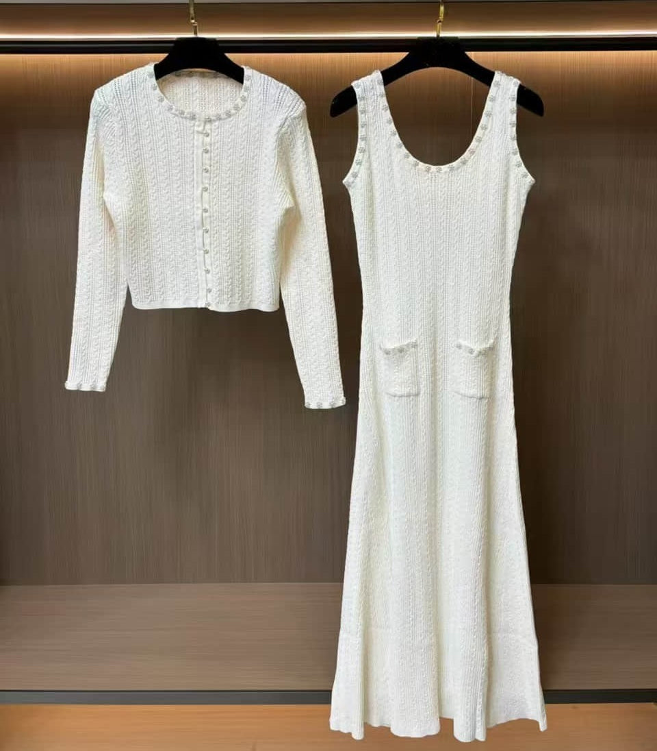 Women's Knitted Pearl Elegant Two Piece Suit