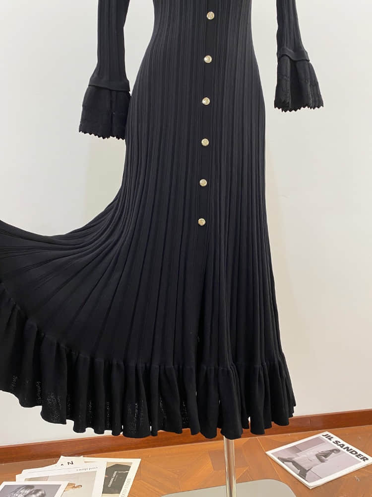 V-neck knitted ruffle long dress