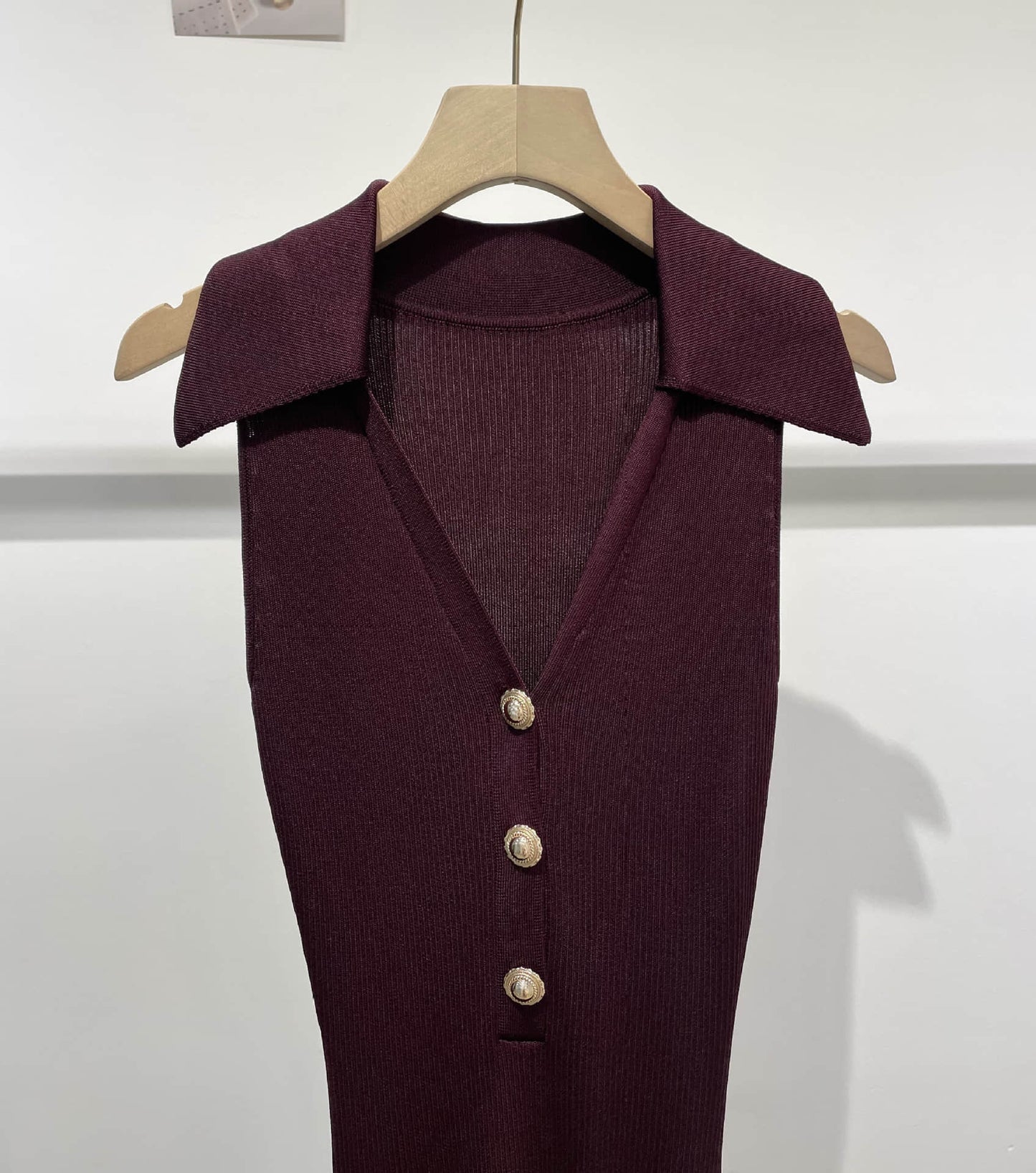 Women's Burgundy Sleeveless Knitted Dress