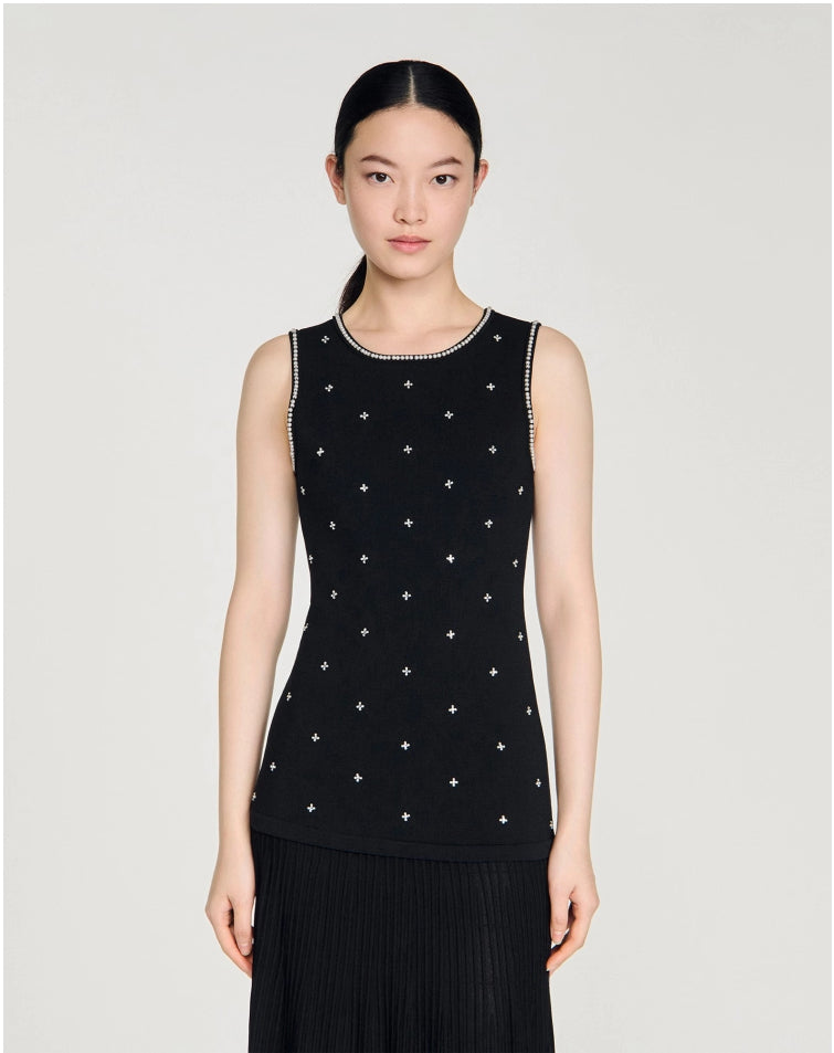 Women's black knitted pearl sleeveless slim fit dress
