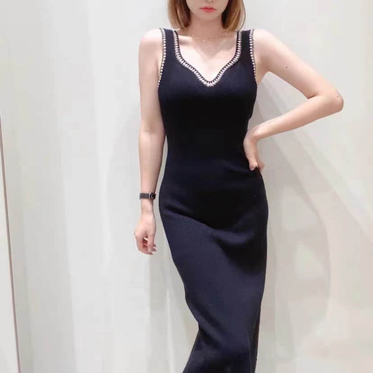 Women's black sequined knitted dress