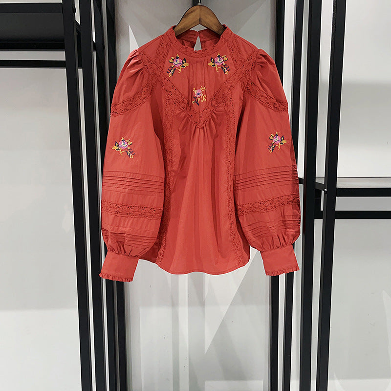 Elegant women's long-sleeved shirt