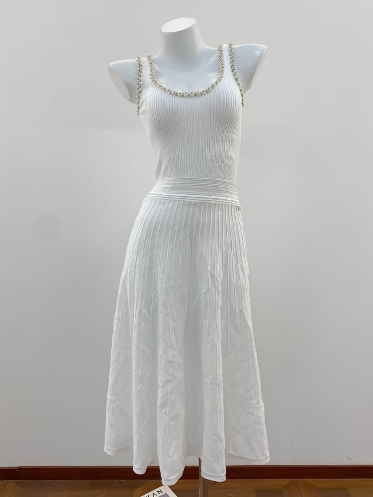 Diamond-studded crew neck cardigan or backless dress