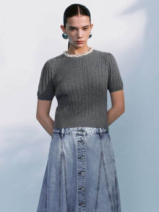 Gray diamond short-sleeved knit top