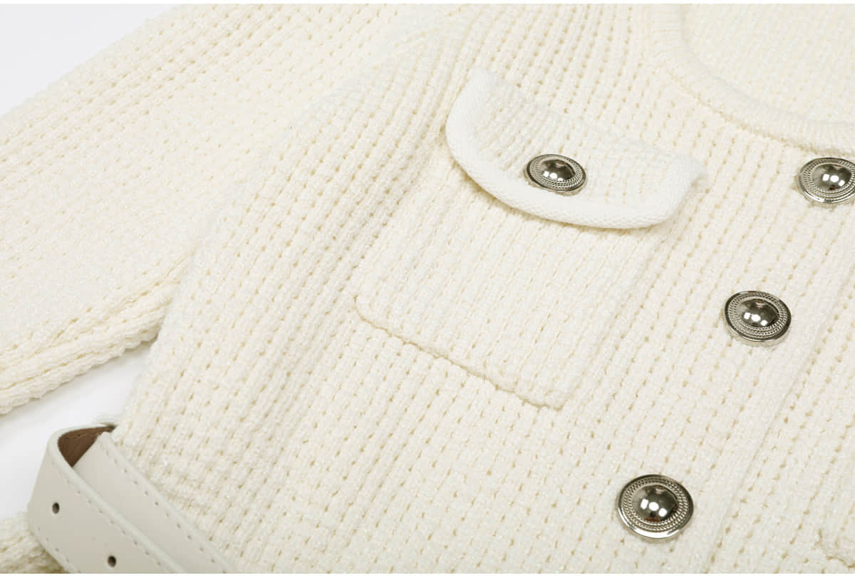 Two elegant women‘s long-sleeved knit suits