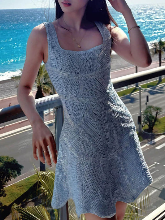 Blue sleeveless slim fit knitted dress