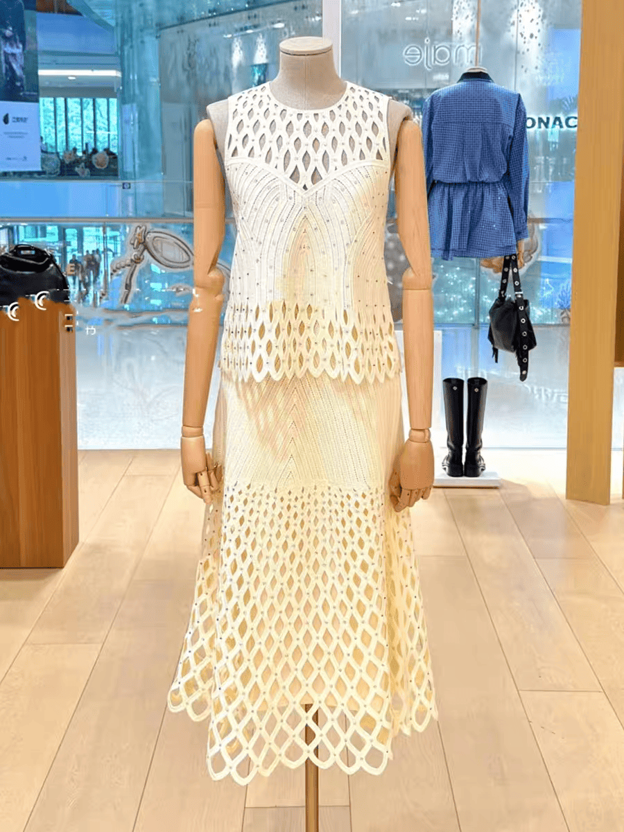 Yellow diamond vest or skirt two-piece suit