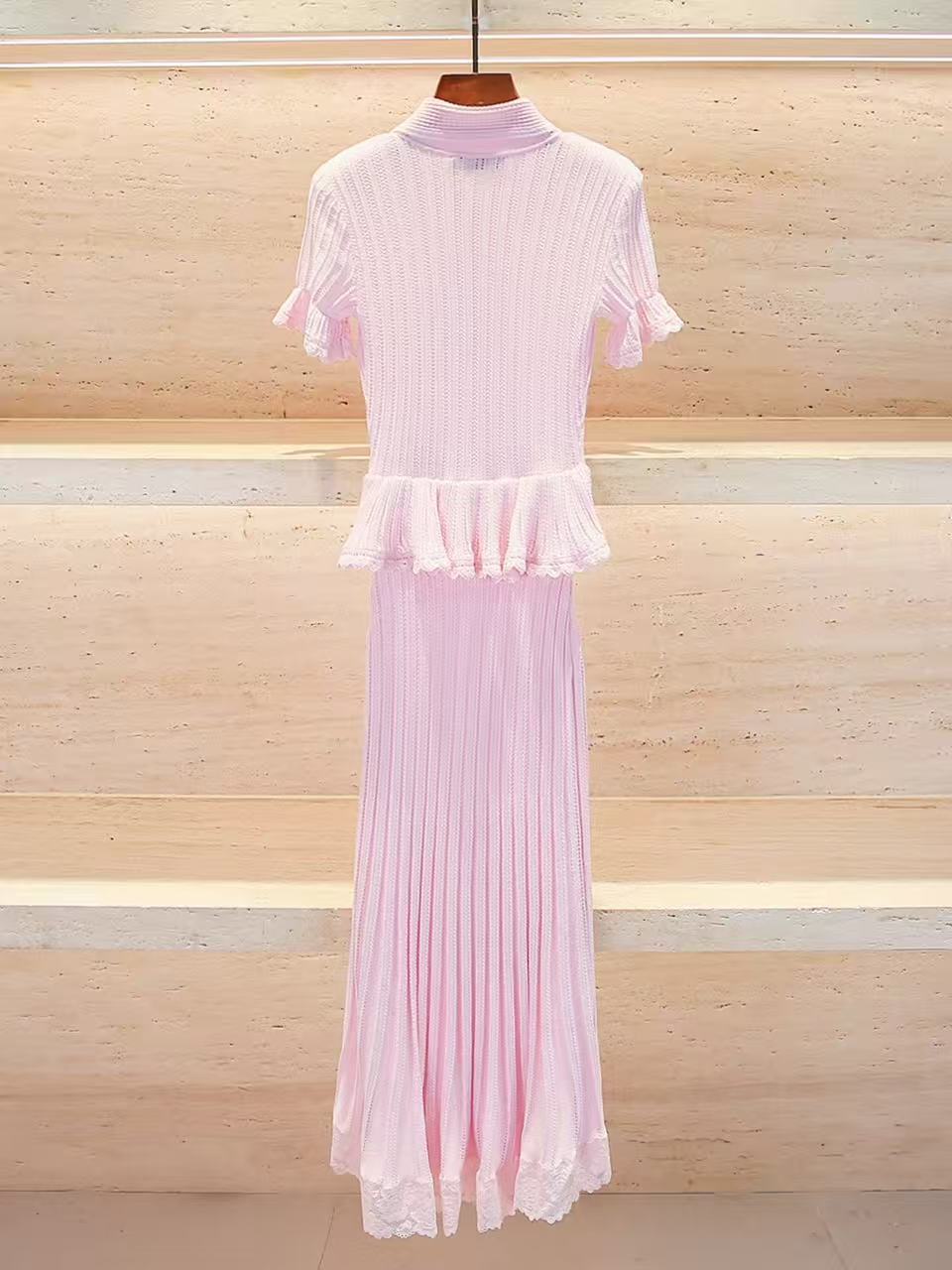 Women's Pink Short Sleeve Slim Knitted Dress