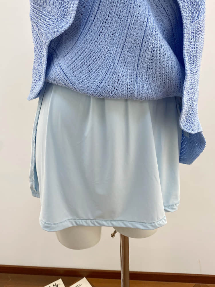 Blue sleeveless slim fit knitted dress