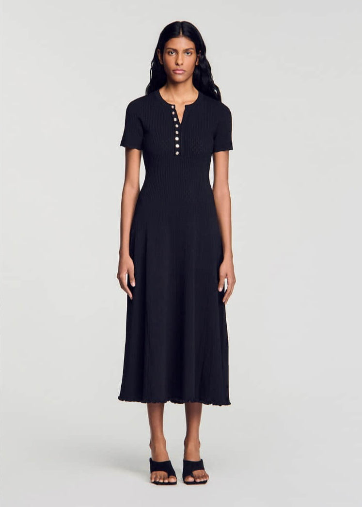 Black short sleeve knitted elegant dress