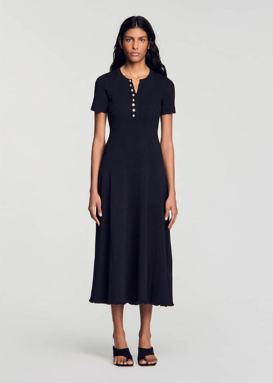 Black short sleeve knitted elegant dress