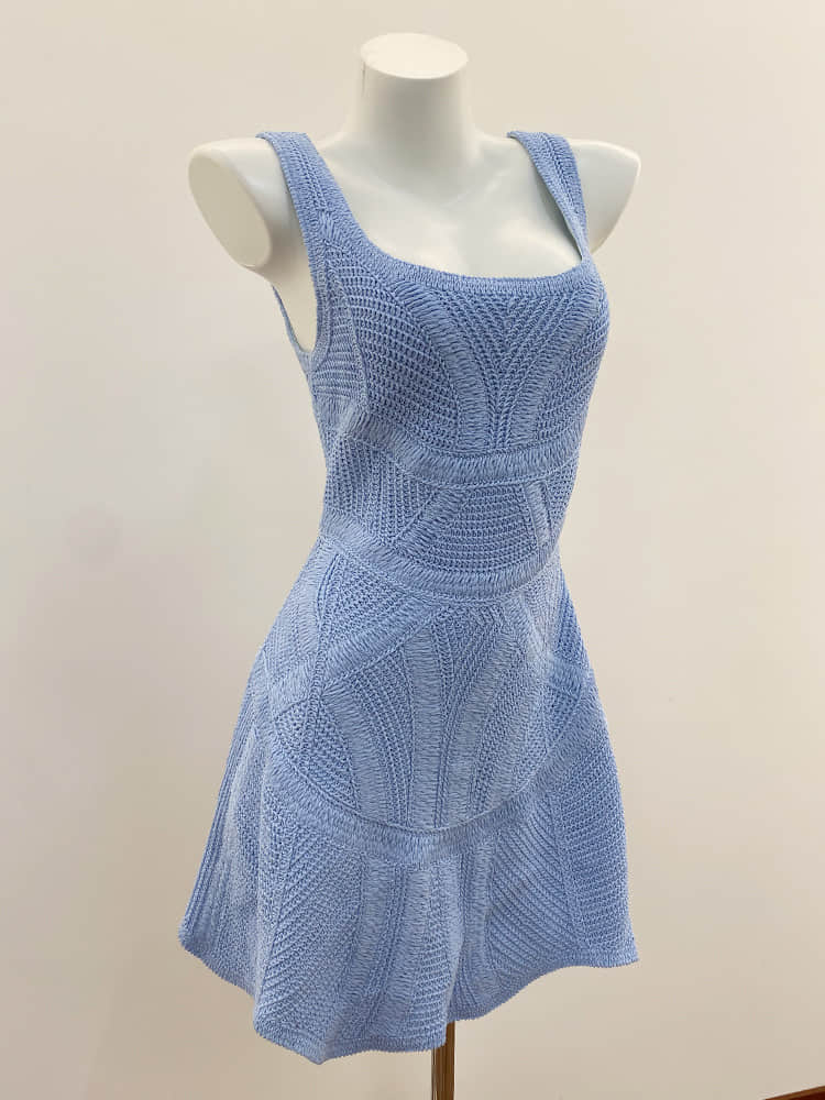Blue sleeveless slim fit knitted dress