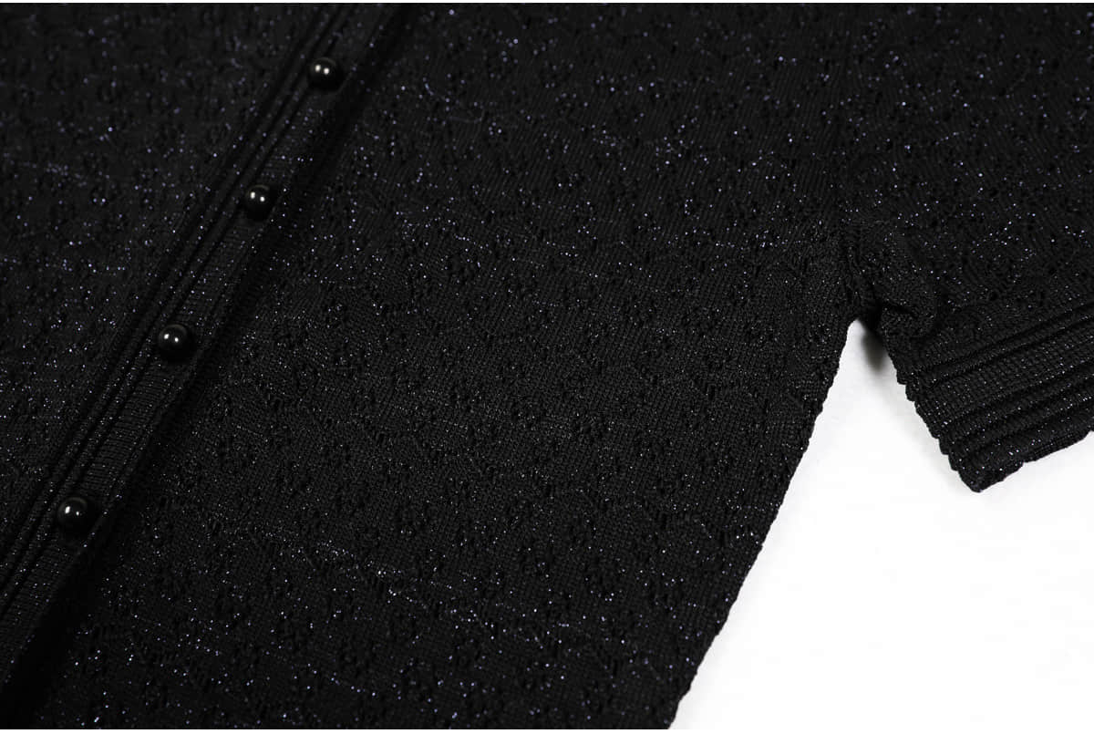 Black knitted short-sleeved slim elegant dress