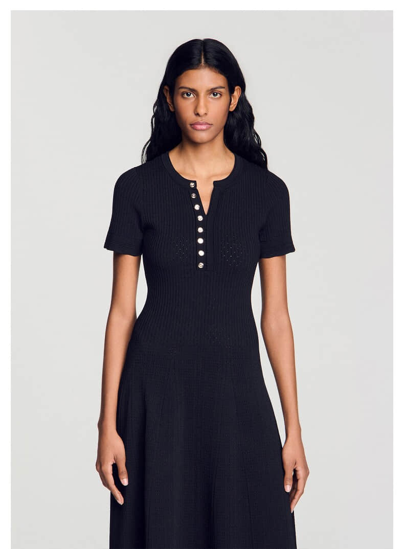 Black short sleeve knitted elegant dress