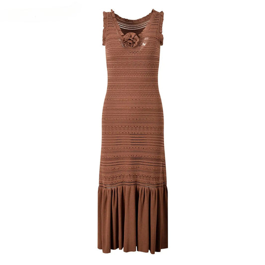 V-neckline Sleeveless Fit And Flared Hot Drilling Women Knit Dress With Lining