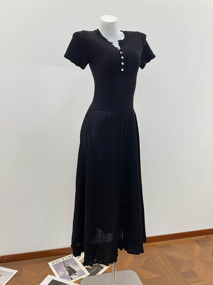 Black short sleeve knitted elegant dress