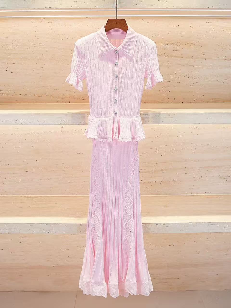 Women's Pink Short Sleeve Slim Knitted Dress