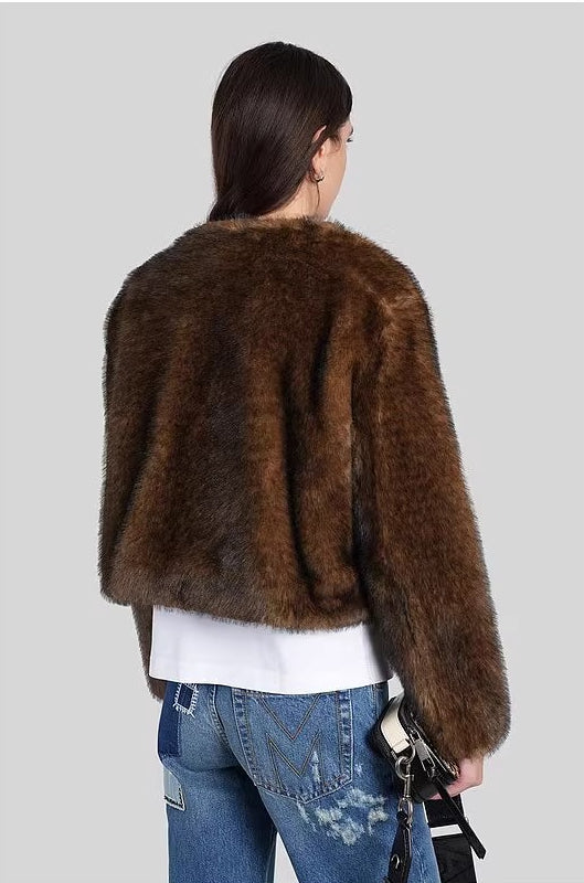 Women's round neck long sleeved jacket