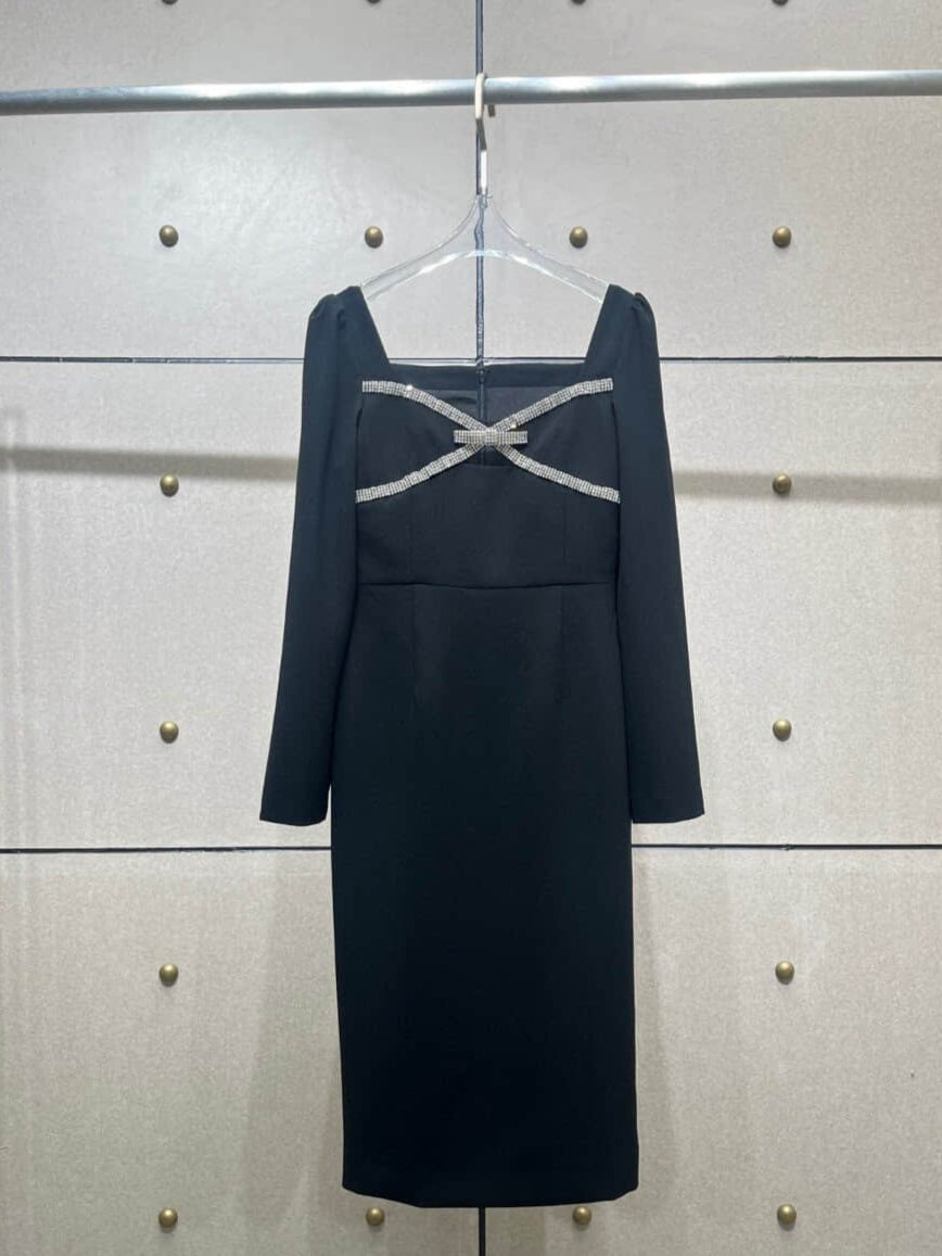 Elegant black long-sleeved dress with diamonds