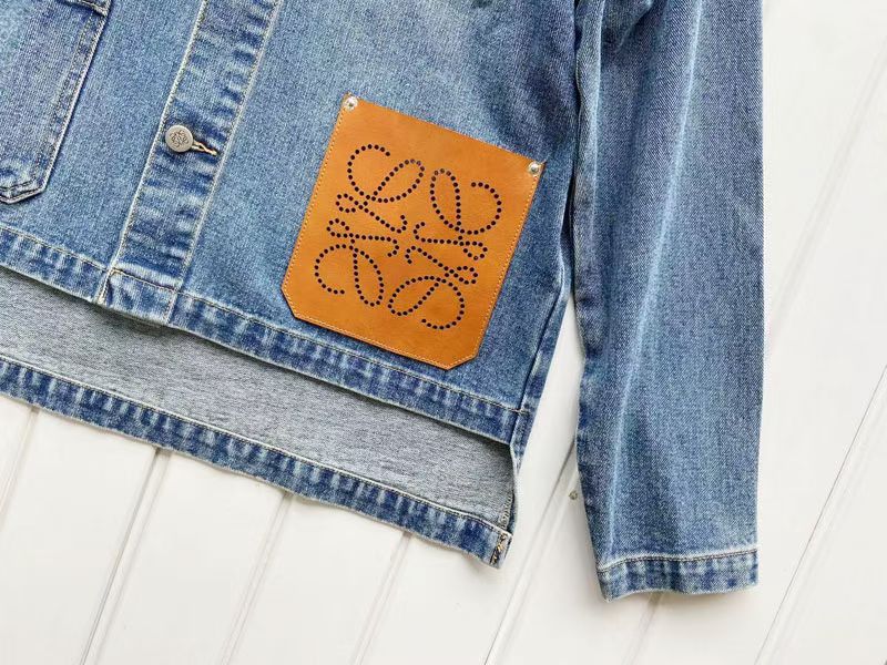 Blue long sleeve denim jacket