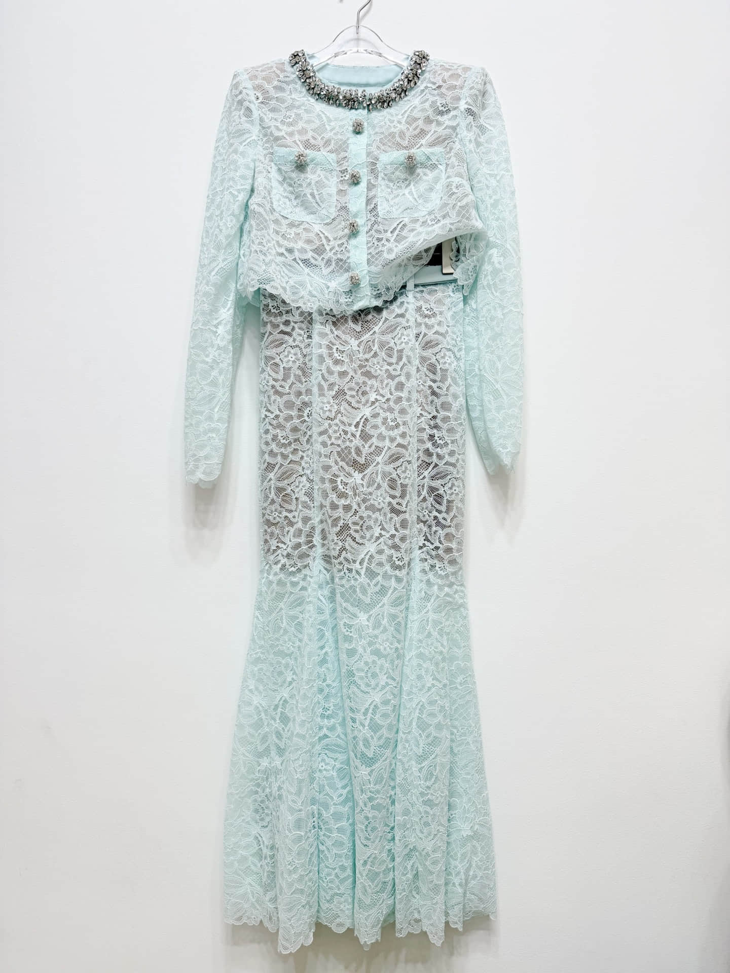 Women's lace two piece suit