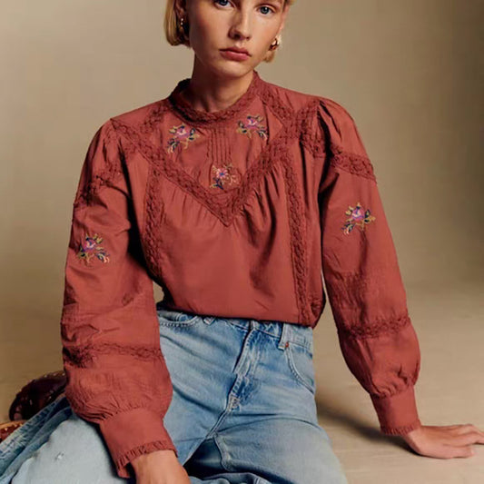 Elegant women's long-sleeved shirt