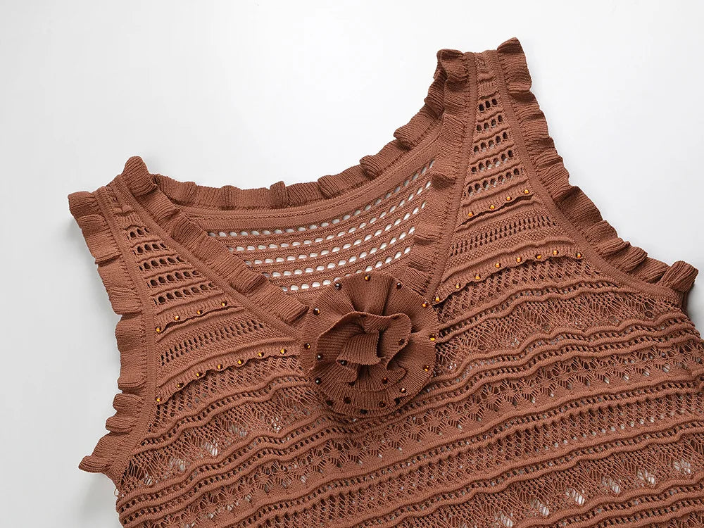 V-neckline Sleeveless Fit And Flared Hot Drilling Women Knit Dress With Lining
