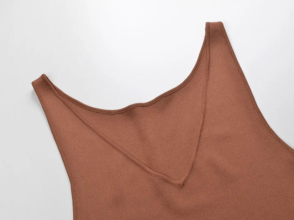 V-neckline Sleeveless Fit And Flared Hot Drilling Women Knit Dress With Lining