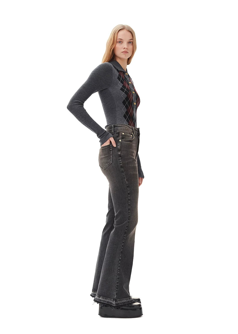 Women's long-sleeved knit top