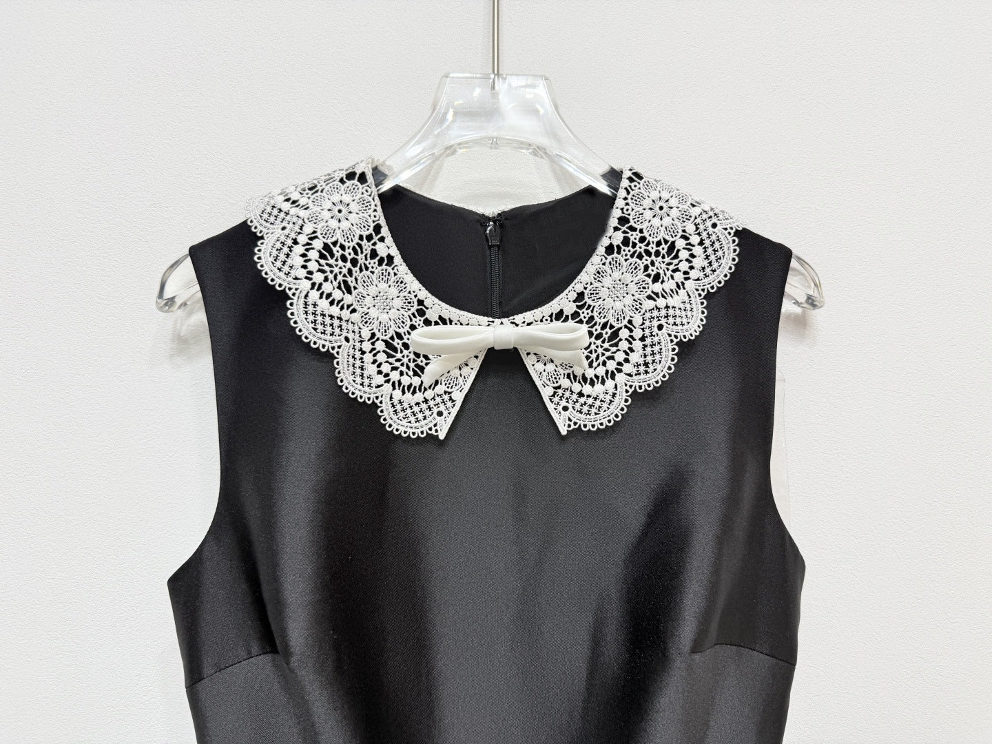 Women's black sleeveless dress