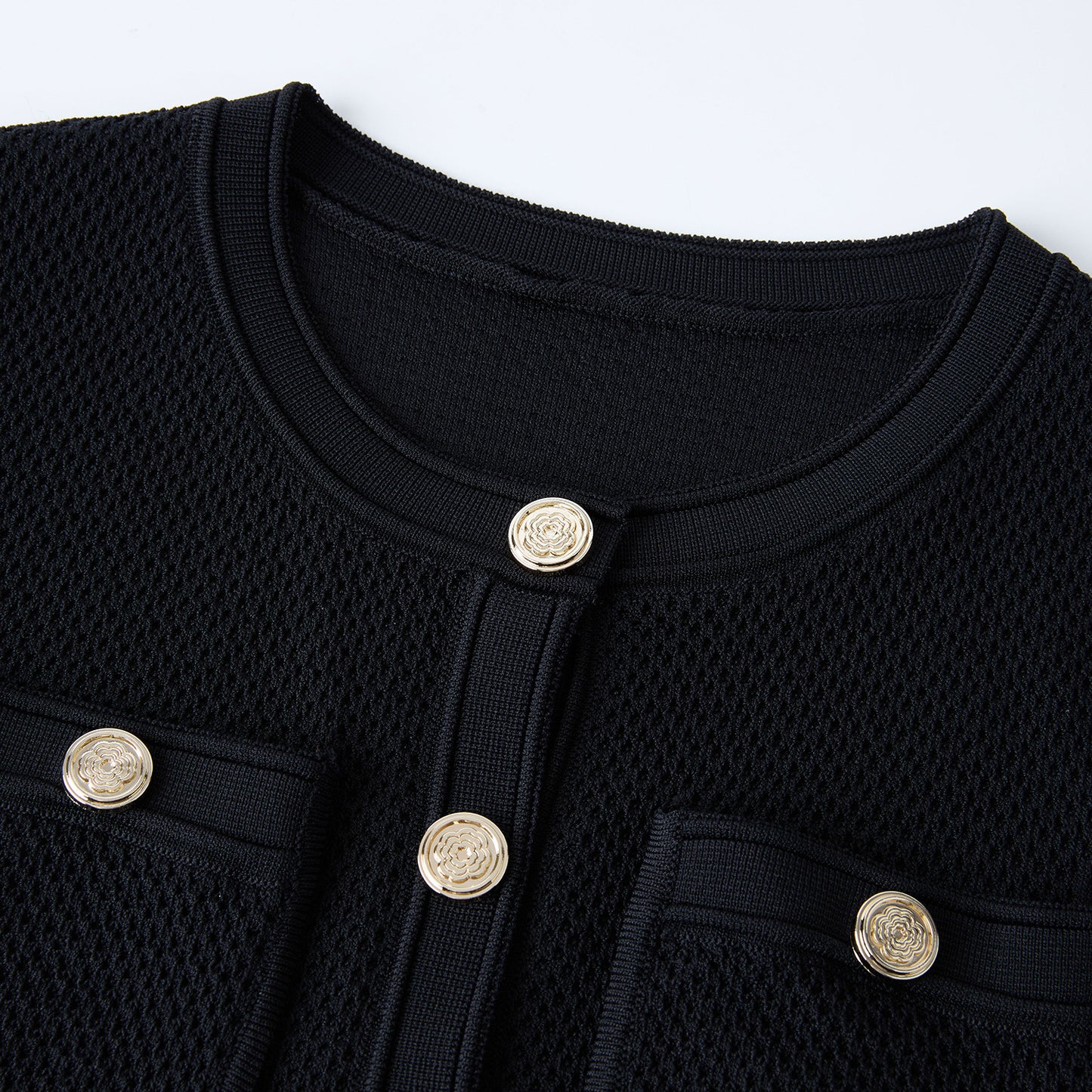 Women's black sleeveless knitted dress