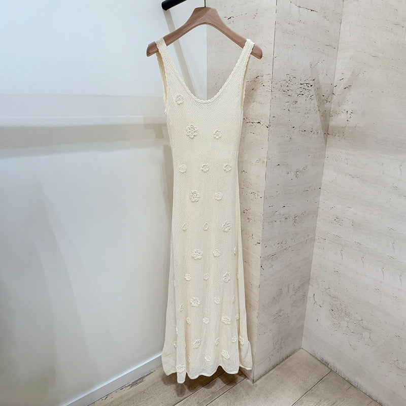 Women's U-neck slim knitted dress