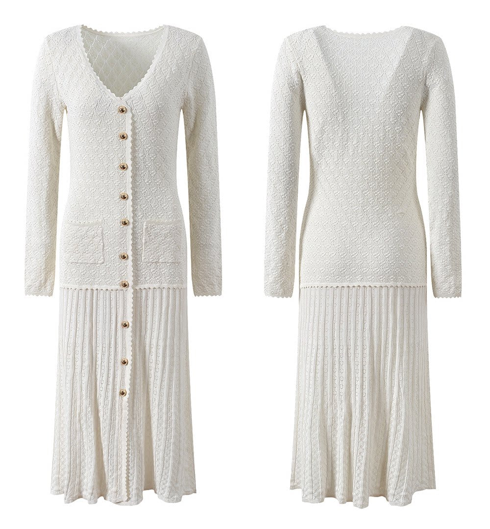 Women's white V-neck extended knitted dress
